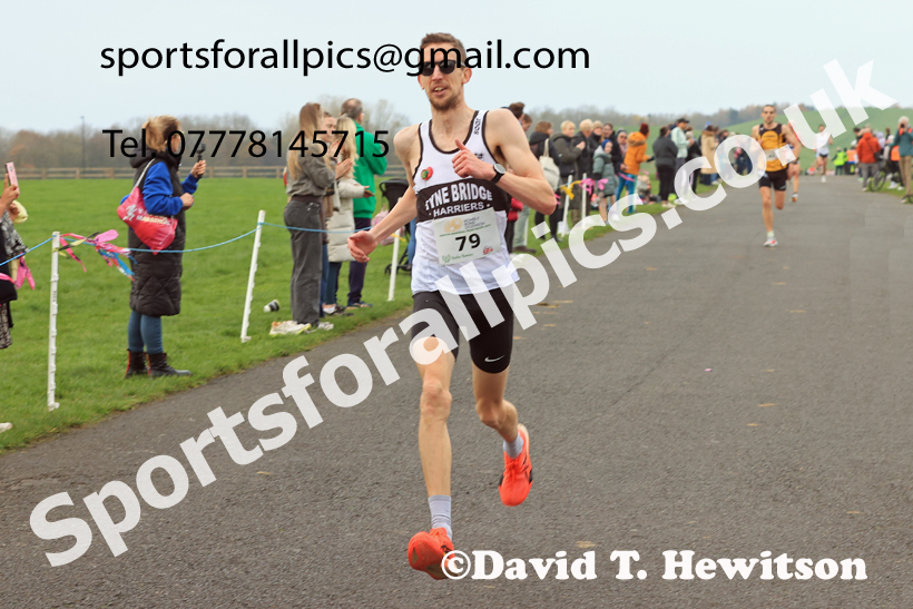 Mens and Womens 2025 Heaton Memorial 10k Road Race, Newcastle Town Moor, Sunday, November 9th. Photo: David T. Hewitson/Sports for All Pics